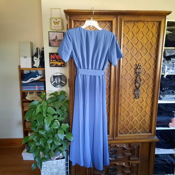 Cornflower Blue Split Hem Maternity Nursing Maxi Dress - NWT, Size S - Picture 8 of 16